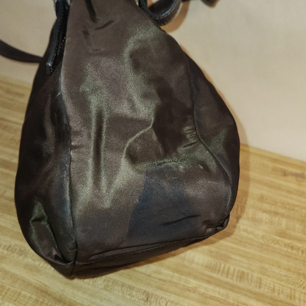 DOONEY &  BOURKE Large Nina Shoulder Bag and a Matching Wallet - Picture 6 of 16